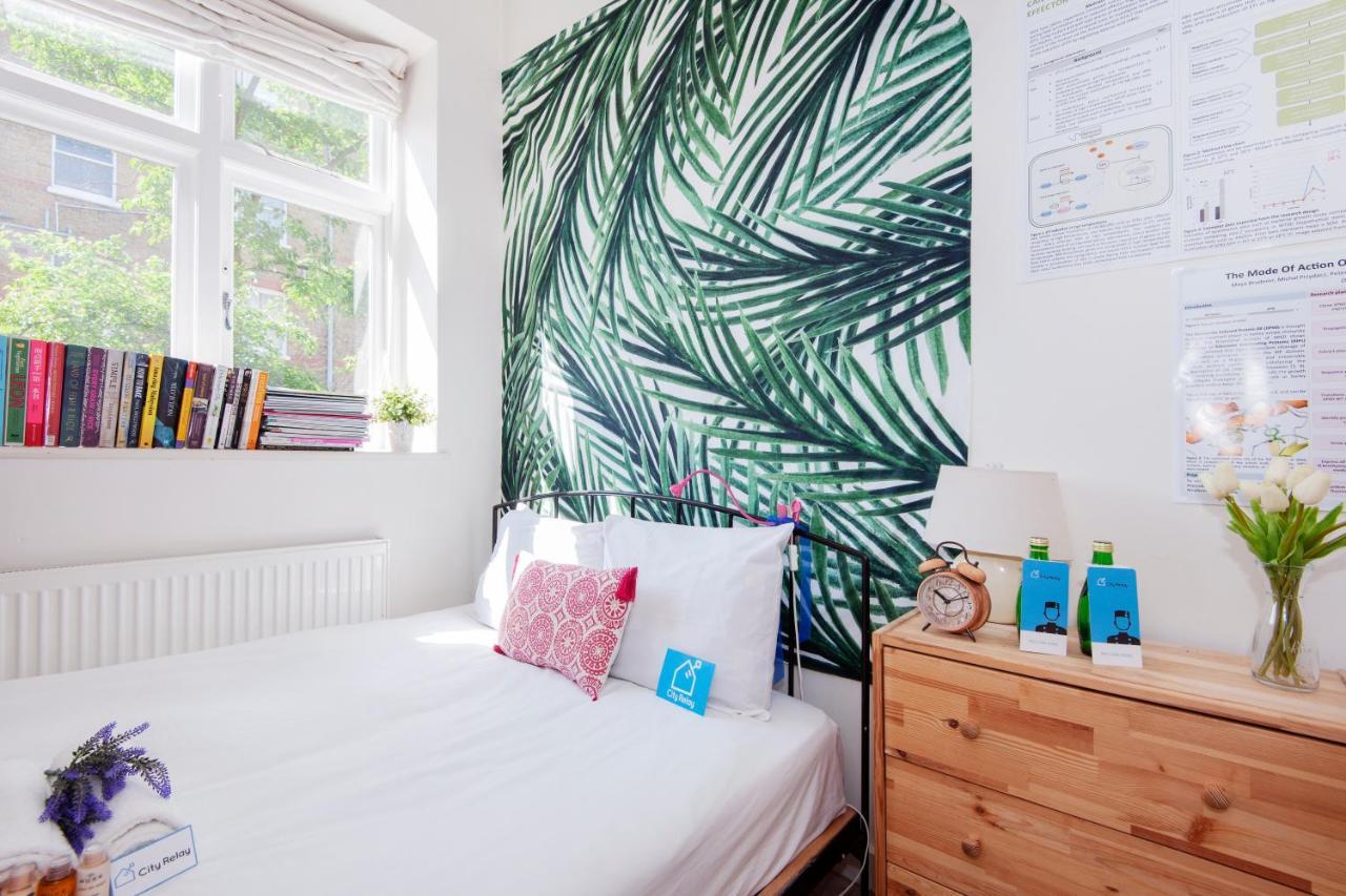 Bright Gratton Road Apartment Londra Esterno foto